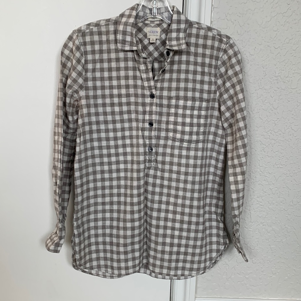 J. Crew Boyfit gingham XSP 1/2 Button up